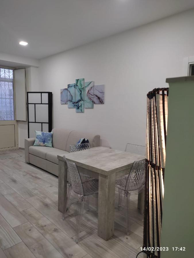 Apartment Bilocale Fronte Mare *